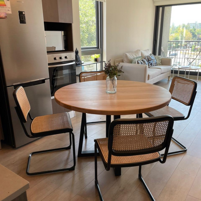 Juego Comedor Redondo Lenga 4P +  4 Sillas Breaur