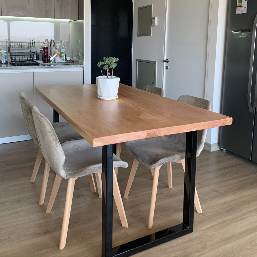 [Cyber Oferta] Mesa de Comedor Rectangular Corchete en Madera Nativa y Fierro (4 a 10 personas)