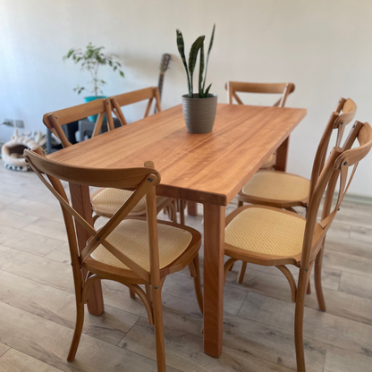 Juego de Comedor Rectangular en Madera Nativa de Lenga con 6 Sillas Crossback
