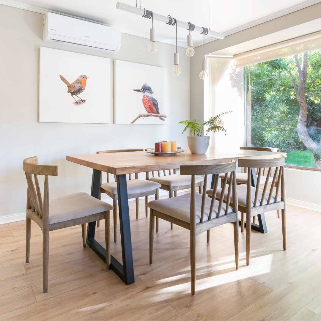 Mesa de Comedor Rectangular Trapecio en Madera Nativa y Fierro (4 a 10 personas)