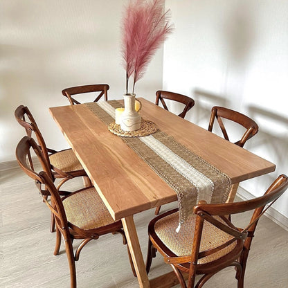 Juego de Comedor Rectangular en Madera Nativa de Lenga con 6 Sillas Crossback