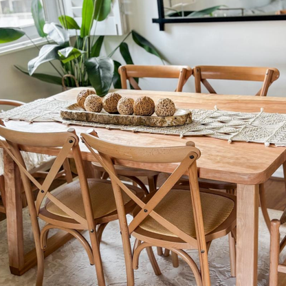 Juego de Comedor Rectangular en Madera Nativa de Lenga con 6 Sillas Crossback